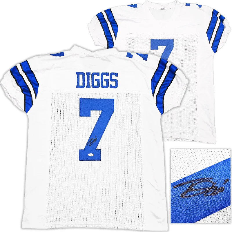 Dallas Cowboys Trevon Diggs Autographed White Jersey PSA/DNA